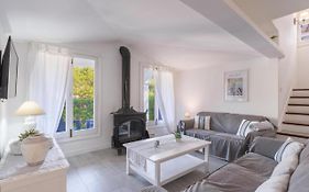 Gorgeous Renovated Cala Sant Vicenc Beach Villa
